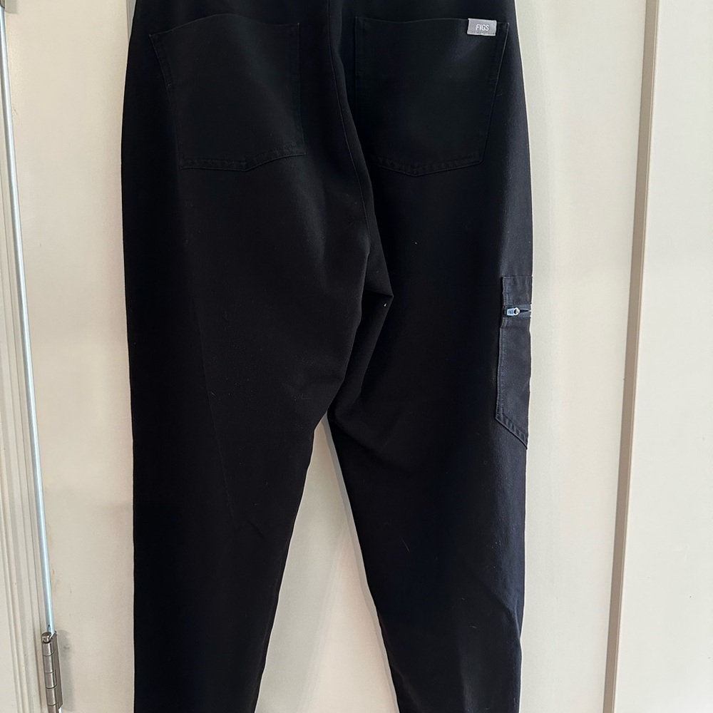 Figs Zamora Maternity Jogger Scrub Pants